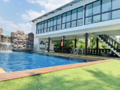 Phuranya Resort Khao Yai Hotel