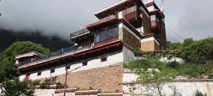 Tusi Guju · Gyirong Chinese Inn Các khách sạn ở Đan Ba