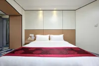 Bohai Pearl Hotel Hotel a Qingniwaqiao and Dalian Railway Station