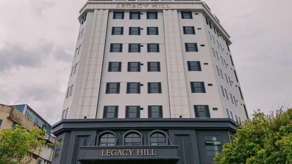 Legacy Hill Hotel