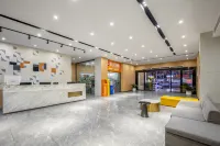 Chonpines Hotel Haikou Qilou Old Street and  South Road Liuhe Building Store - جاكوزي