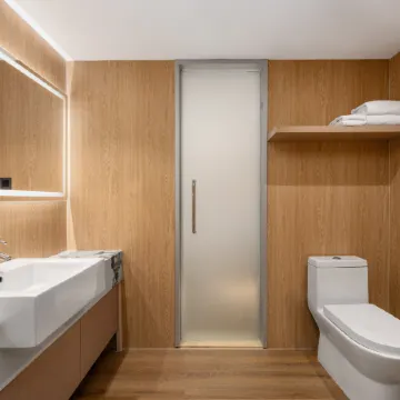 Nanchang Tengwangge International Hotel (Bayi Square Nanchang Station)