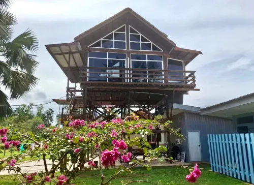 Papar Beachfront View Hotels in Papar