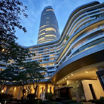 青木影音｜AESTHETIC DESIGNER拾光軽奢逸居（深セン万象城） 宝安スタジアム周辺のホテル