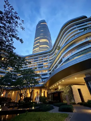 Aoki · Audiovisual | AESTHETICDESIGNER Light Luxury Residence (Shenzhen MixC Store)