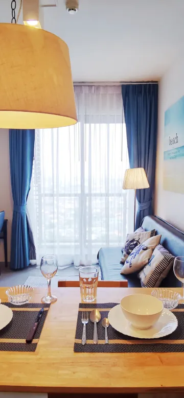 อพาร์ตเมนต์หนึ่งห้องนอนพร้อมห้องครัว