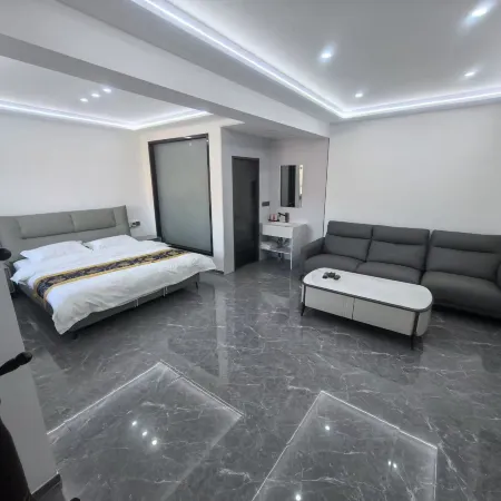 Qizhen Hotel