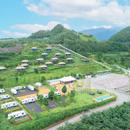 Shan Yin Xi Jiang Rustic Luxury Resort Hotel