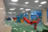 โรงแรมริมทะเลสาบ จีน ลิง จินซาฮู ฟูหนิง