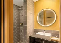 HIIVE by fusion Binh Duong New City - VSIP 2 Hotels in Phu Chanh