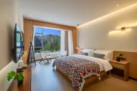 Jiuzhaigou Jingyi Shanju Homestay - 2-stjärniga