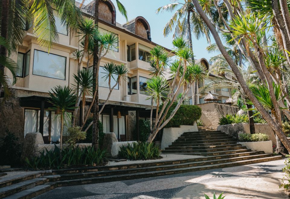 노보텔 롬복 리조트 & 빌라