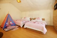 Golmud Kunlun Secret Realm Lakeside Wild Luxury Resort