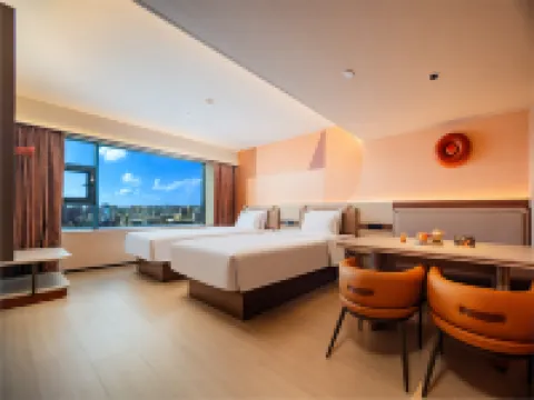 Orange Hotel (Mianyang Railway Station Fucheng Wanda Branch)