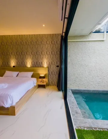 วิลล่าซูพีเรียสระน้ำ