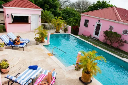 The Villas at Sunset Lane Отели в г. Crosbies