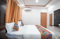 A White Pearl Suites