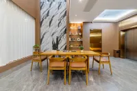 JIEYANG JING CHENG HOTEL