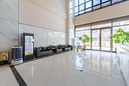 Homeinn Ripple Yun Hotel (Wuhu University Town Desheng Plaza) Отели рядом с достопримечательностью «Anhui Technical College of Mechanical and Electrical Engineering»