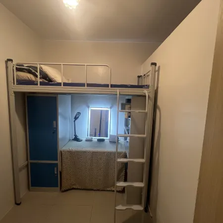 Cozy Staycation Отели рядом с достопримечательностью «СМ City Fairview»