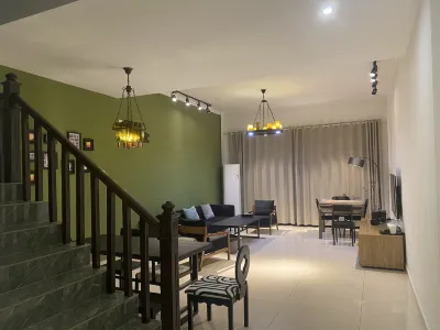 Shuoshi Yijiu Villa Hotels near Huitang Huatian City Hot Spring Resort