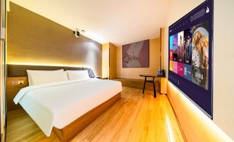 Jindao Hotel (Lanzhou West Railway Station Old Street Huanghe Tower Branch)