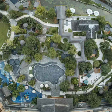 Emei Mountain ROYAL·Yuzquan Bay Hot Spring Hotel