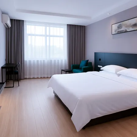 Mileage Hotel (Yulin Hongjin Market Yide Commercial City Branch)