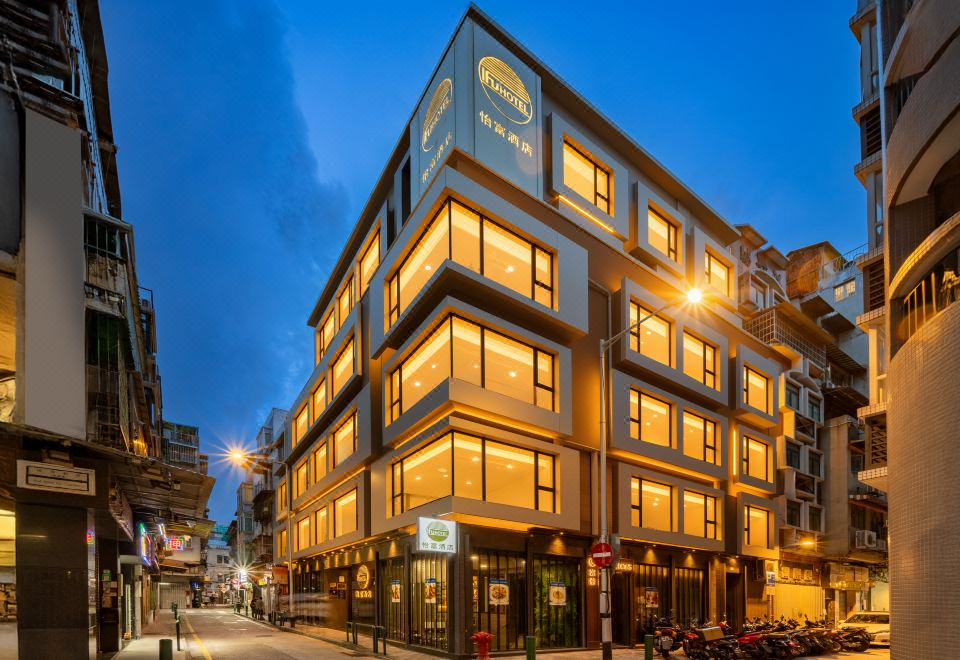 hotel overview picture