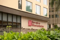 Hilton Garden Inn Mumbai International Airport Hotels near Bombay Convention & Exhibition Centre get no2