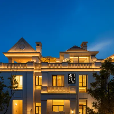 Lake·Villa雲湖畔別院（昆明滇池海埂大壩店） 鄰近海埂大壩的酒店