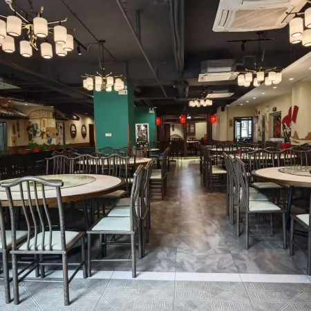 Lingao Huaerdun Movie Theme Hotel