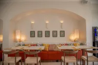 Mercure Arles Centre Arènes