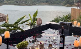 Guangzhou Xihuan Lakefront Canyoning Resort Manor