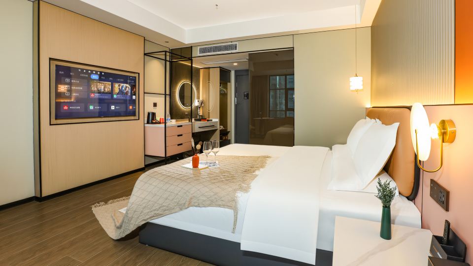 Renxin Hotel