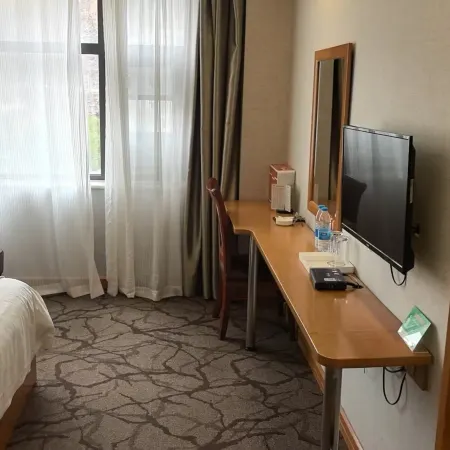 wuqi Kaisen Grand Hotel