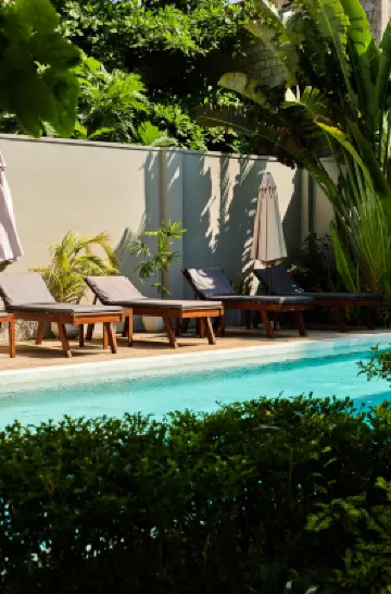 Lum Residence Hotels in Ahangama