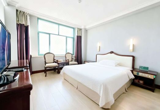 Tarim Petroleum HotelHotel Overview