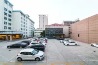 Xiangyang Qile Hotel