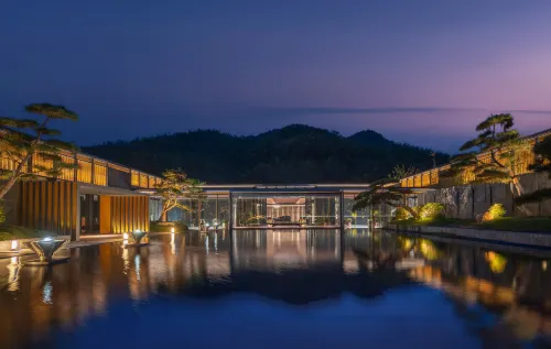 One Leaf Forest Hotel Spring