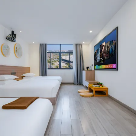 Lotus Blossoming Club Hotel