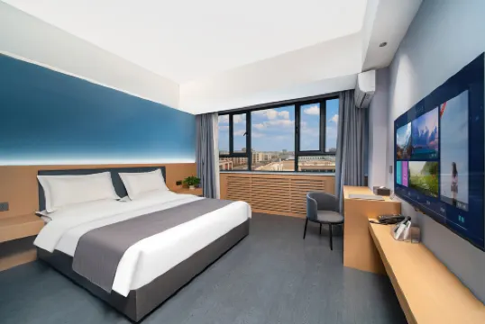 Houde Hotel (County Government Branch)