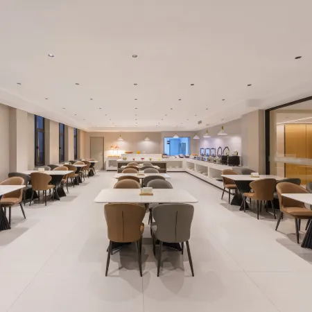 Home Inn Affiliated - Rui Emerald Cloud Hotel (Dalian Changxing Island Santang Central Street)