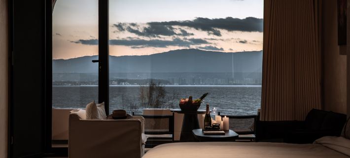 Dali Guiyu Holiday Villa Art Design Sea View Hotel Hotels in Dali City