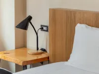 Xinhaiminsu Hotel dekat Jembatan Cihmu