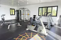 Trogon's Perch Clifftop Oceanfront Resort - Gym