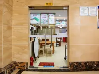 Yuehai Hotel (West Lake Park Scenic Spot Branch, Yangxi County) Hotels in Yangxi
