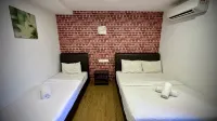 Swing & Pillows @ Sentul Titiwangsa - 2-Star