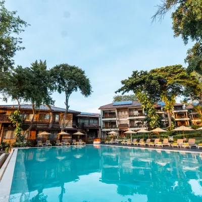 Birds and Bees Resort Hotels near Paradise Beach Pattaya