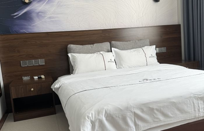 Linyi Jixian Business Hotel